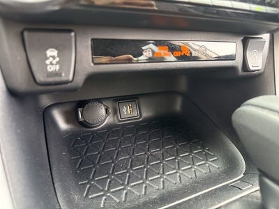 2025 Toyota RAV4 XLE AWD