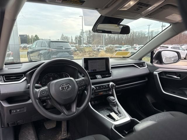 2025 Toyota RAV4 XLE AWD