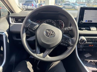 2025 Toyota RAV4 XLE AWD