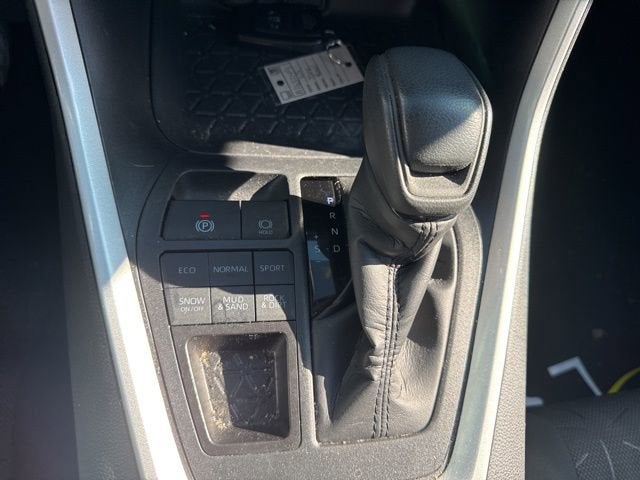 2025 Toyota RAV4 XLE AWD