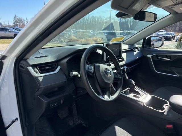 2025 Toyota RAV4 XLE AWD