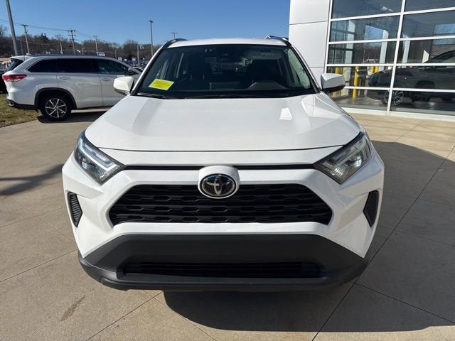 2025 Toyota RAV4 XLE AWD