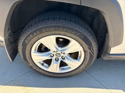 2019 Toyota RAV4 XLE AWD