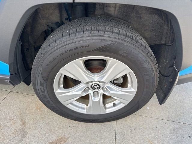 2021 Toyota RAV4 XLE AWD