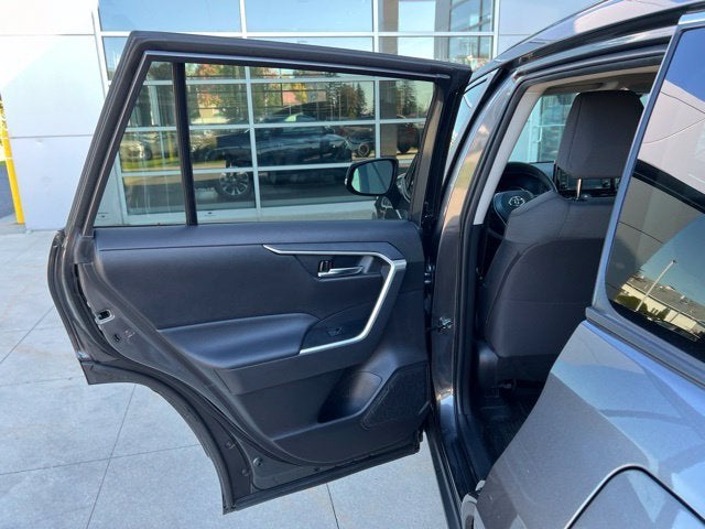 2022 Toyota RAV4 XLE AWD