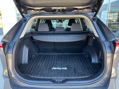 2022 Toyota RAV4 XLE AWD
