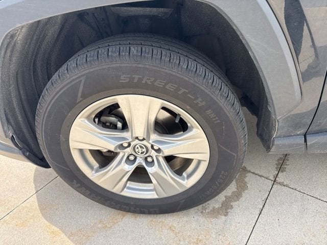 2024 Toyota RAV4 XLE AWD