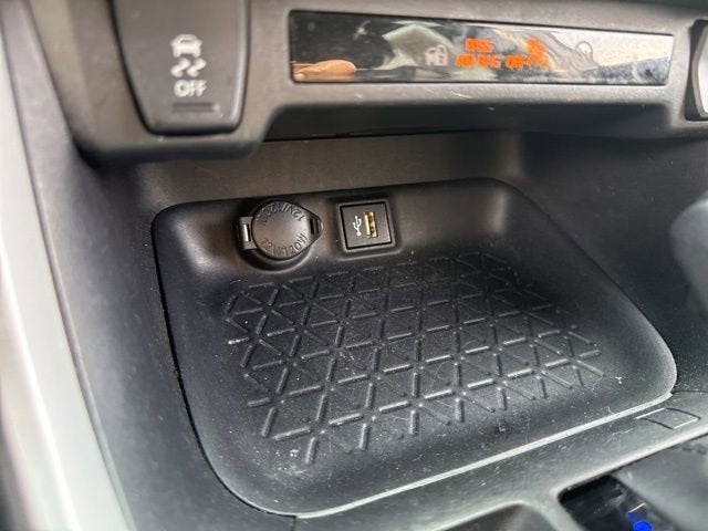 2024 Toyota RAV4 XLE AWD