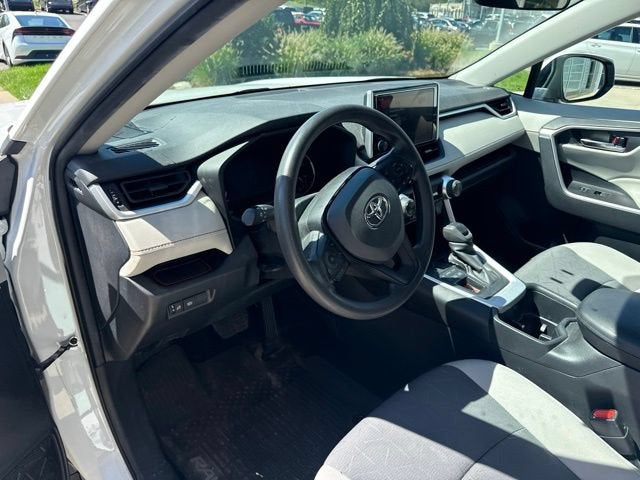 2024 Toyota RAV4 XLE AWD