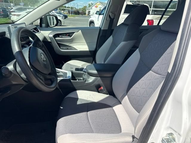 2024 Toyota RAV4 XLE AWD