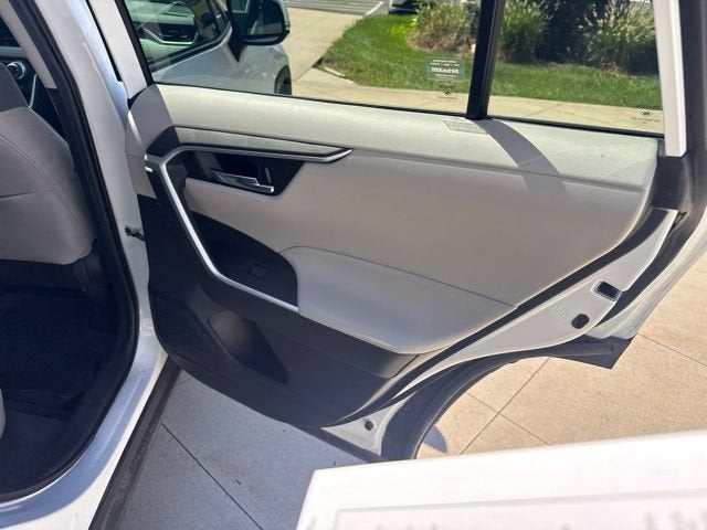 2024 Toyota RAV4 XLE AWD
