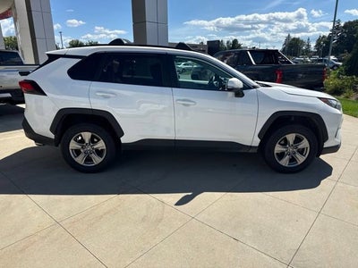 2024 Toyota RAV4 XLE AWD