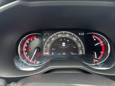 2025 Toyota RAV4 XLE AWD