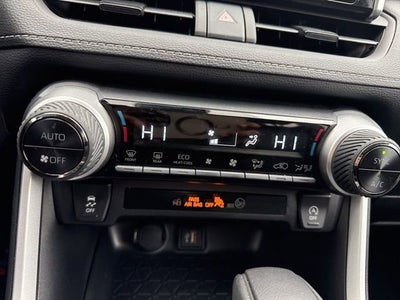 2025 Toyota RAV4 XLE AWD