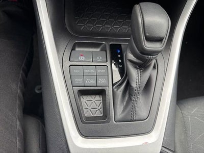 2025 Toyota RAV4 XLE AWD