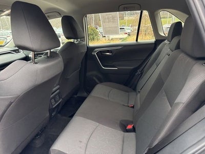 2025 Toyota RAV4 XLE AWD