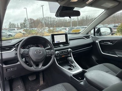 2025 Toyota RAV4 XLE AWD