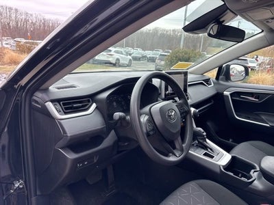 2025 Toyota RAV4 XLE AWD