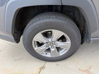 2025 Toyota RAV4 XLE AWD