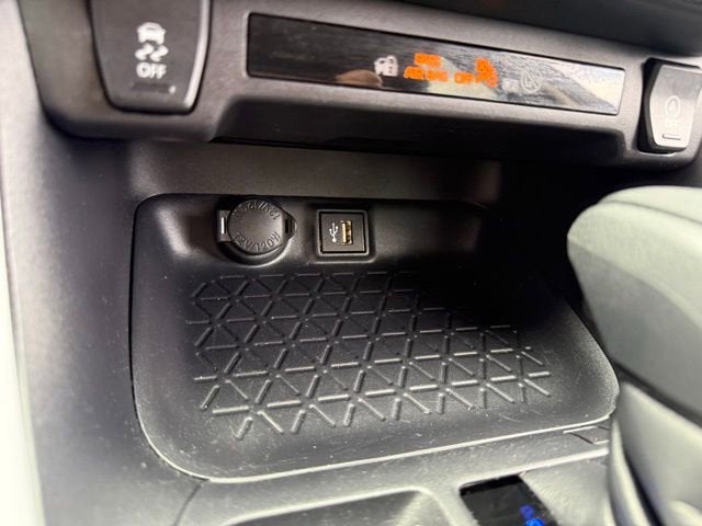 2025 Toyota RAV4 XLE AWD