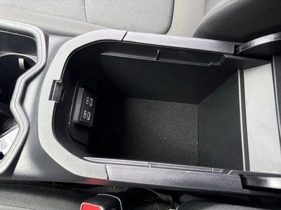 2025 Toyota RAV4 XLE AWD