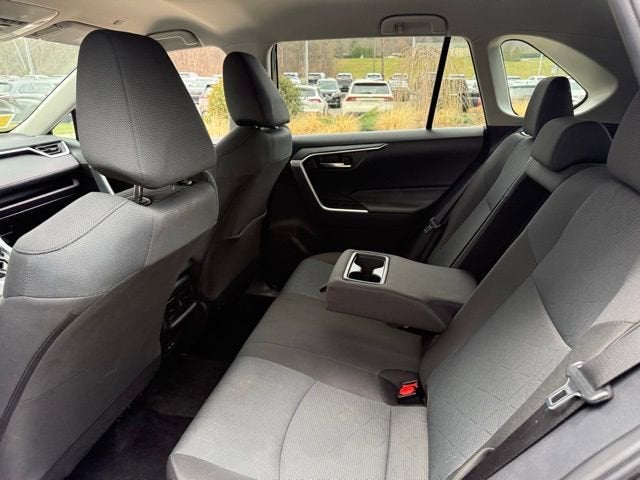 2025 Toyota RAV4 XLE AWD