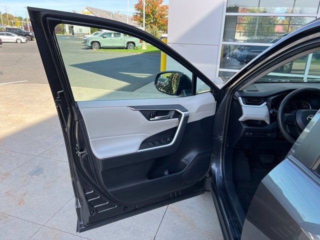 2023 Toyota RAV4 XLE AWD