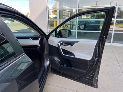 2023 Toyota RAV4 XLE AWD