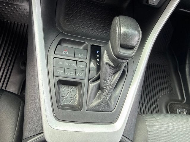 2024 Toyota RAV4 XLE AWD