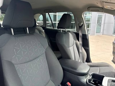 2024 Toyota RAV4 XLE AWD