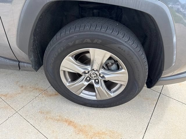 2024 Toyota RAV4 XLE AWD
