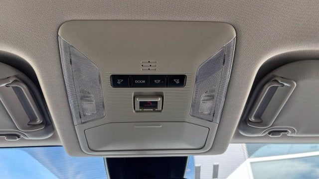 2025 Toyota RAV4 XLE AWD