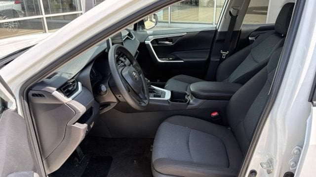 2025 Toyota RAV4 XLE AWD