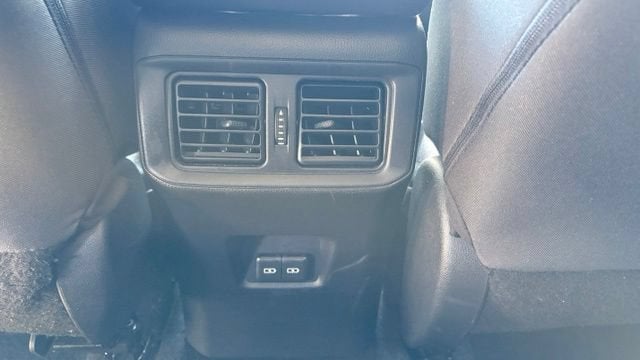 2025 Toyota RAV4 XLE AWD