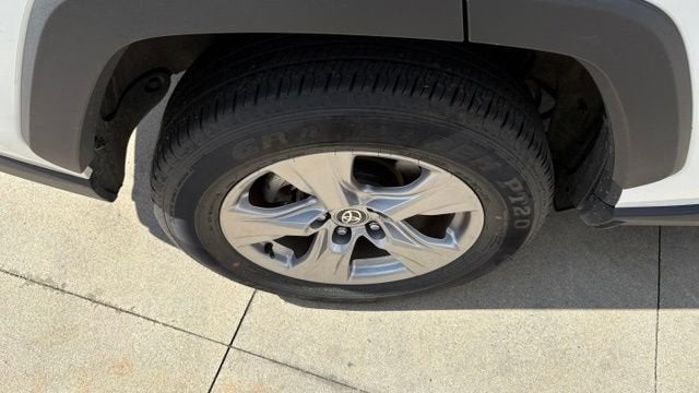 2025 Toyota RAV4 XLE AWD