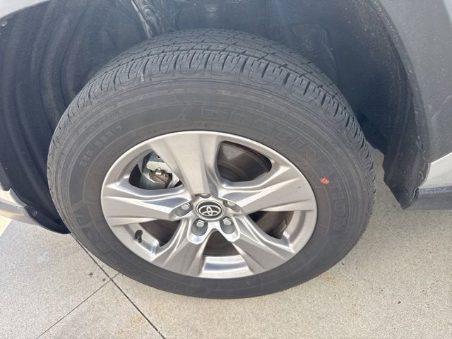 2025 Toyota RAV4 XLE AWD