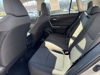 2025 Toyota RAV4 XLE AWD