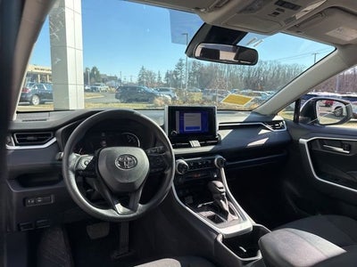 2025 Toyota RAV4 XLE AWD