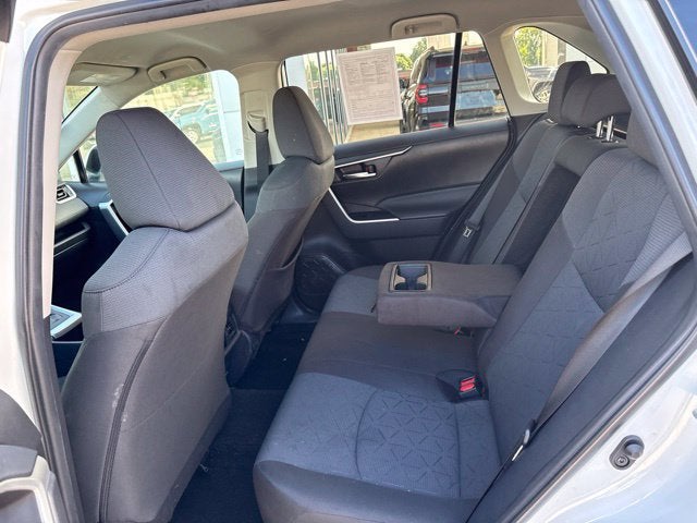 2025 Toyota RAV4 XLE AWD