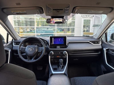 2025 Toyota RAV4 XLE AWD