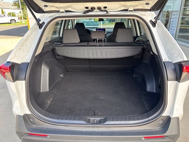 2025 Toyota RAV4 XLE AWD