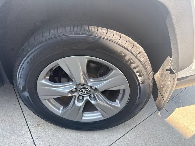 2023 Toyota RAV4 XLE AWD