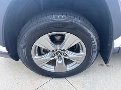 2023 Toyota RAV4 XLE AWD