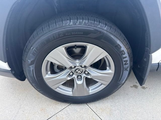 2023 Toyota RAV4 XLE AWD
