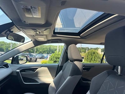 2023 Toyota RAV4 XLE AWD