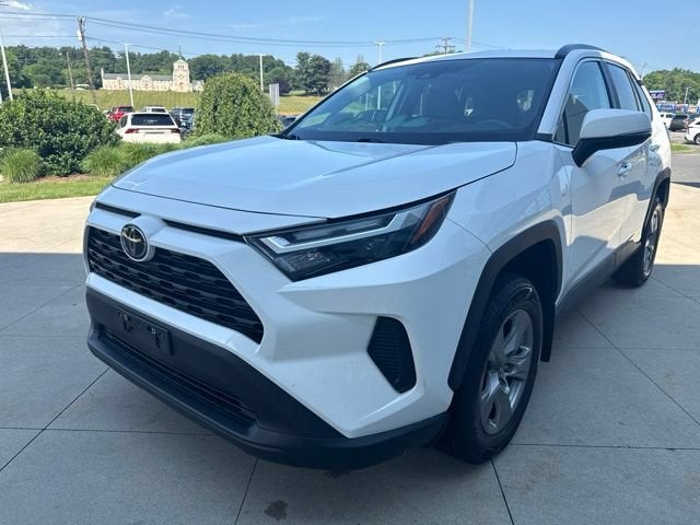 2023 Toyota RAV4 XLE AWD