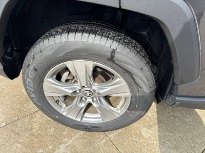 2024 Toyota RAV4 XLE AWD