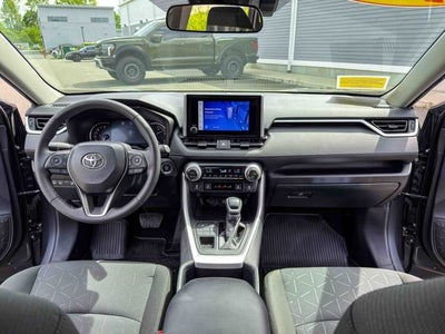 2024 Toyota RAV4 XLE AWD