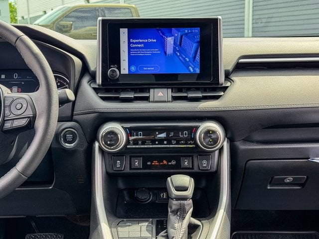 2024 Toyota RAV4 XLE AWD