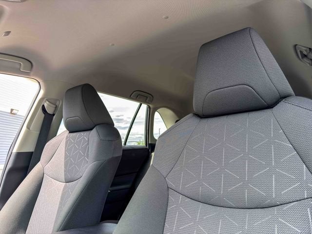 2024 Toyota RAV4 XLE AWD